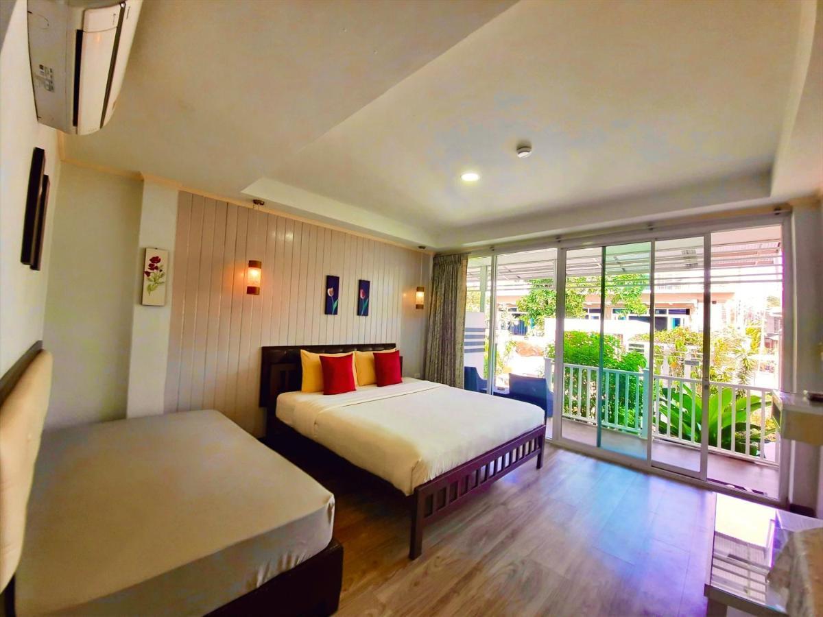 Koh Larn Riviera Hotel Exterior photo